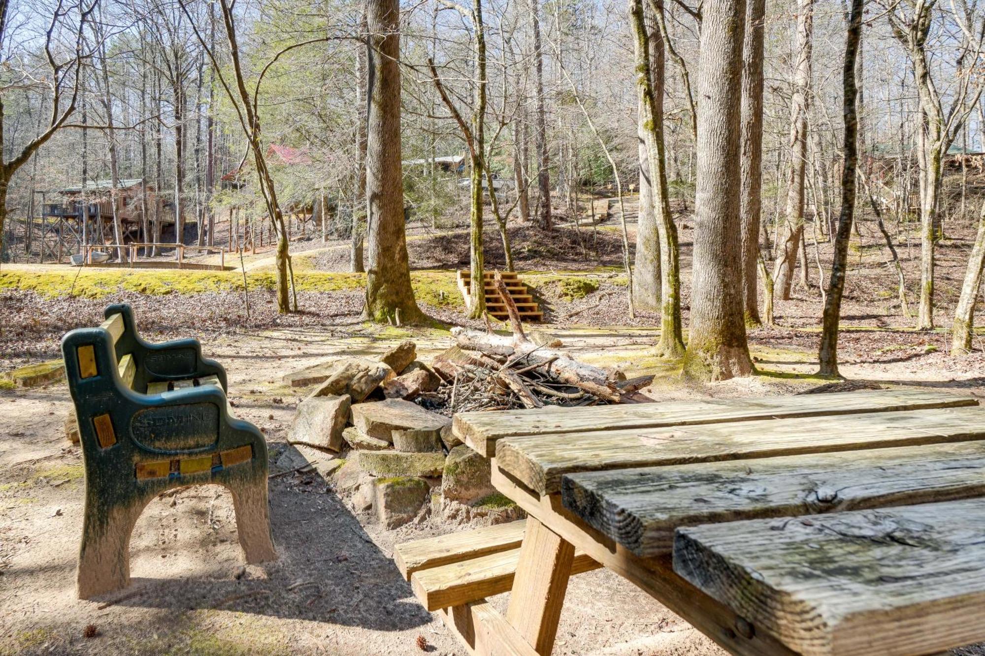 Secluded Family Retreat In Dahlonega With Hot Tub! Villa Luaran gambar